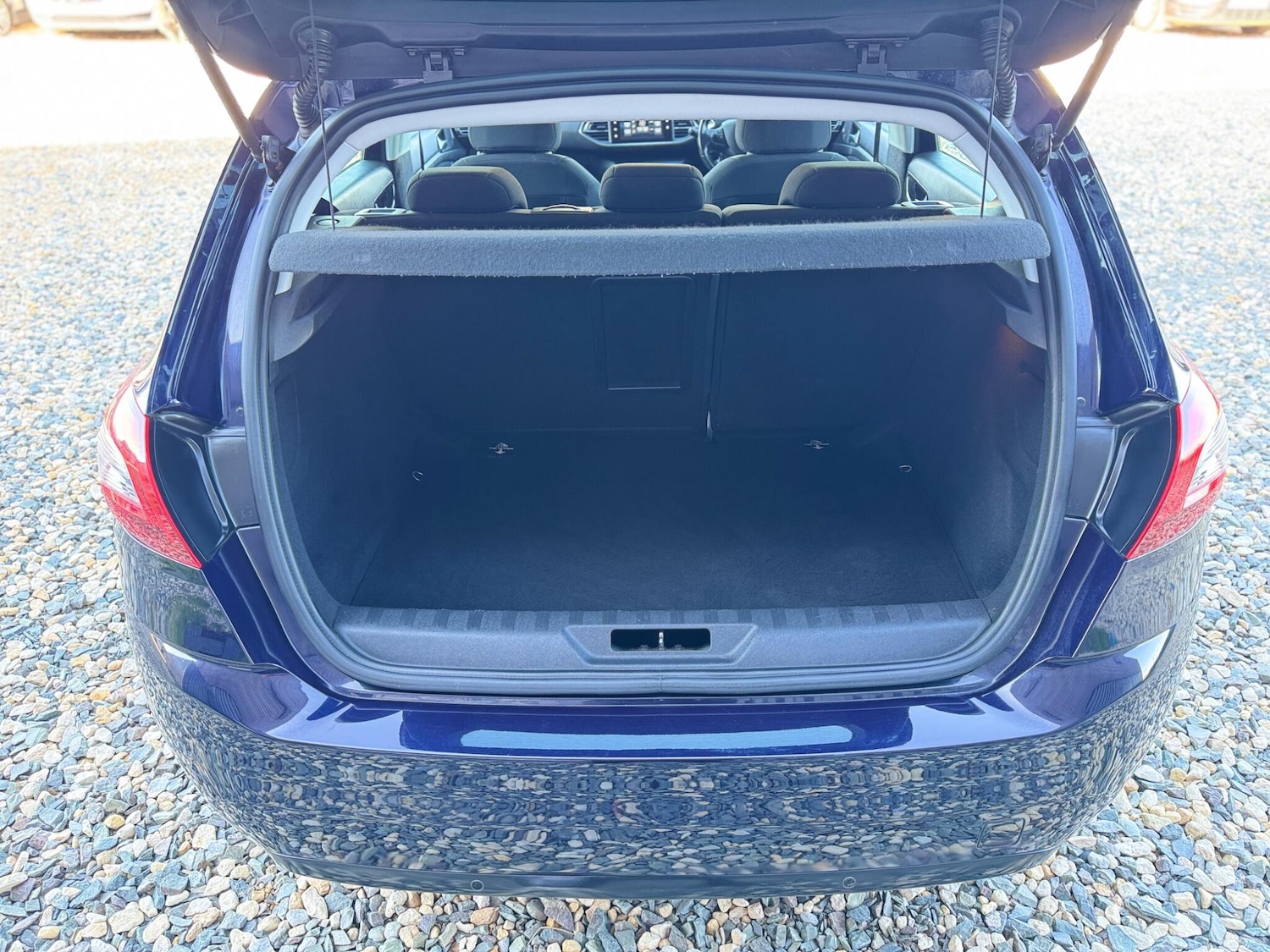 Used Peugeot 308 2014 for sale - 77977976: Photo 27