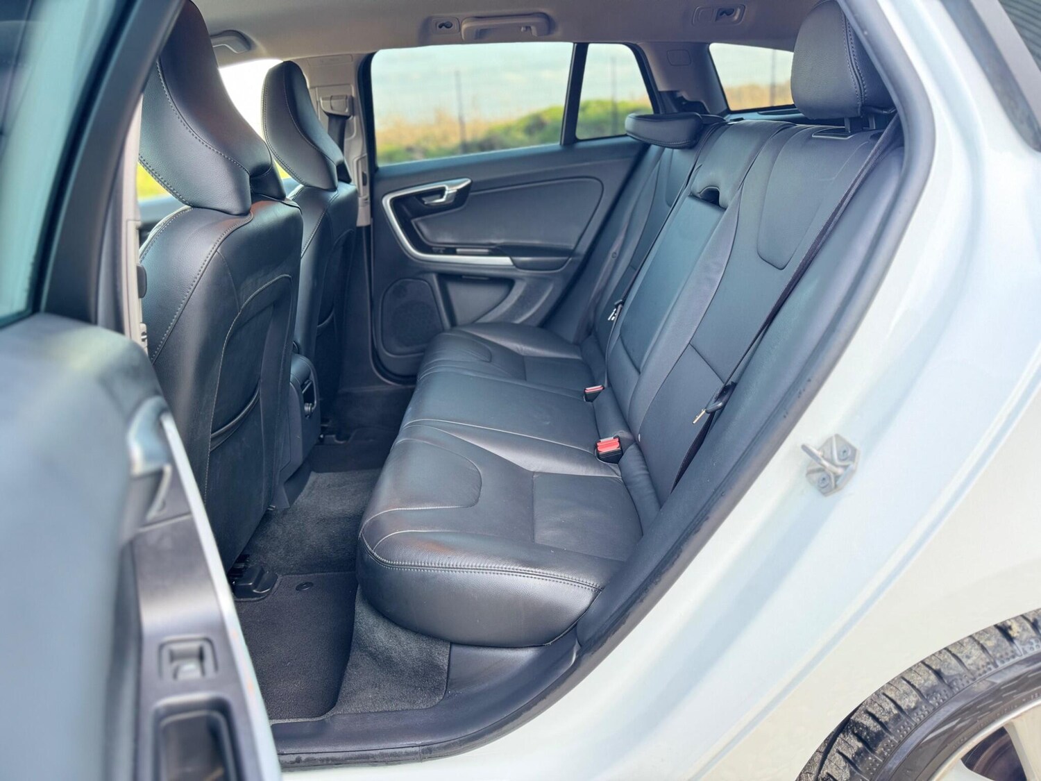 Used Volvo V60 for sale - 77670854: Photo 14