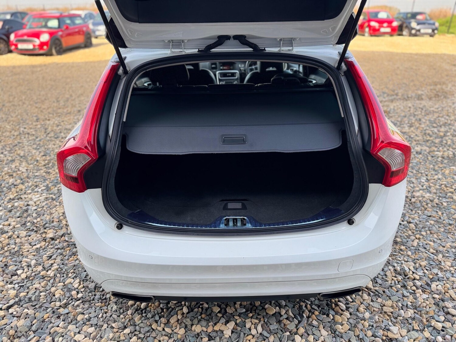 Used Volvo V60 for sale - 77670854: Photo 33