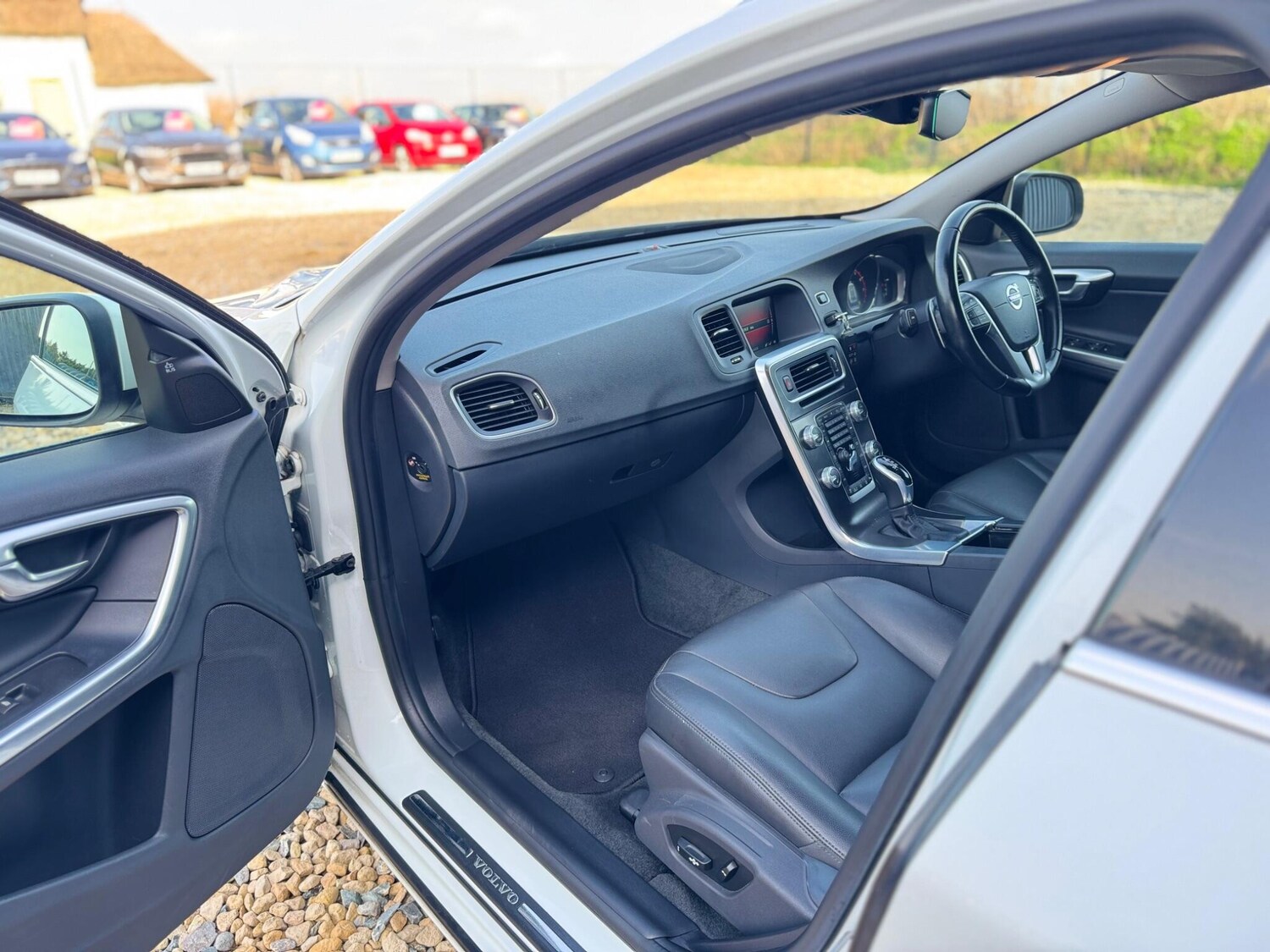 Used Volvo V60 for sale - 77670854: Photo 39