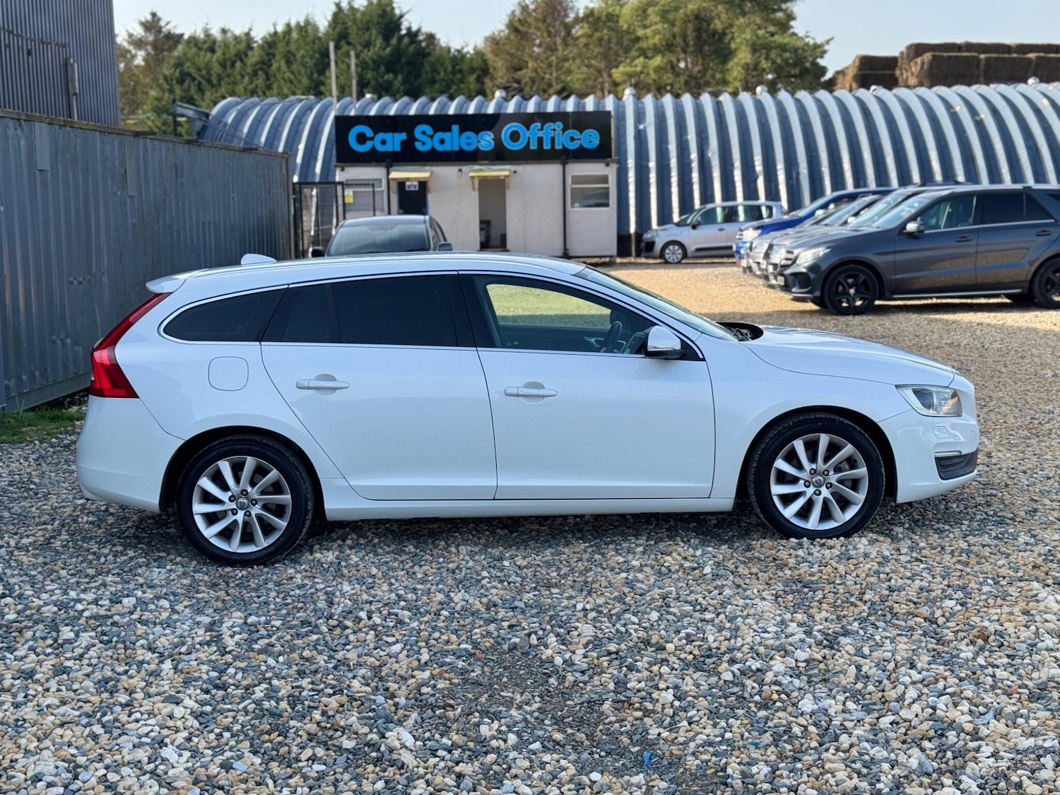 Used Volvo V60 for sale - 77670854: Photo 9