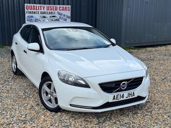 Volvo V40 feature image