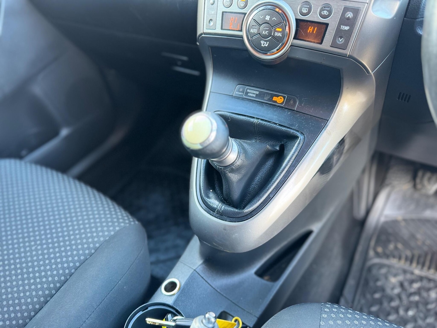 Used Toyota Verso 2009 for sale - 77229748: Photo 13