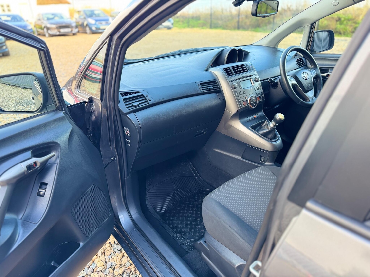 Used Toyota Verso 2009 for sale - 77229748: Photo 21