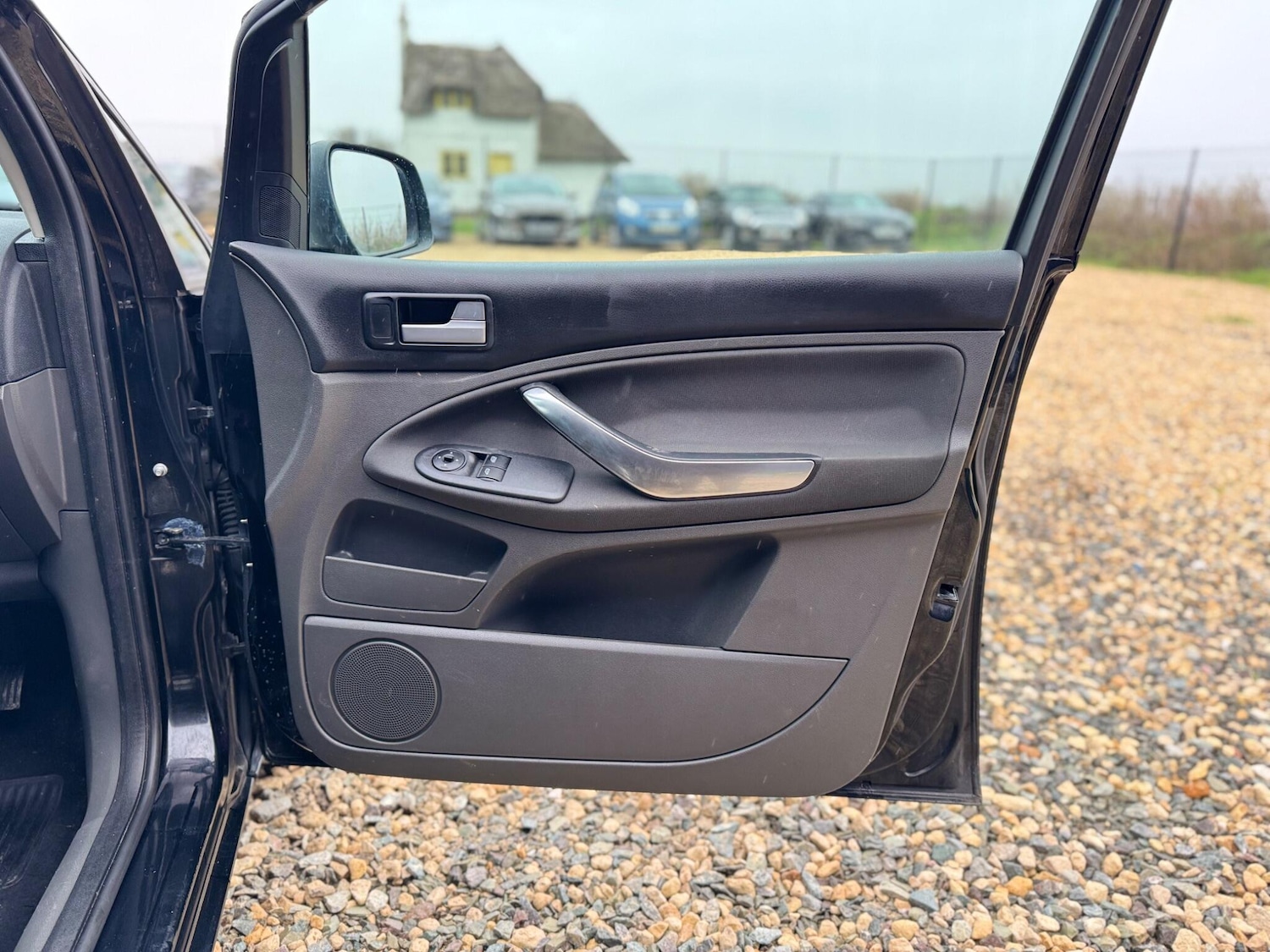 Used Ford C-Max 2010 for sale - 77266931: Photo 26