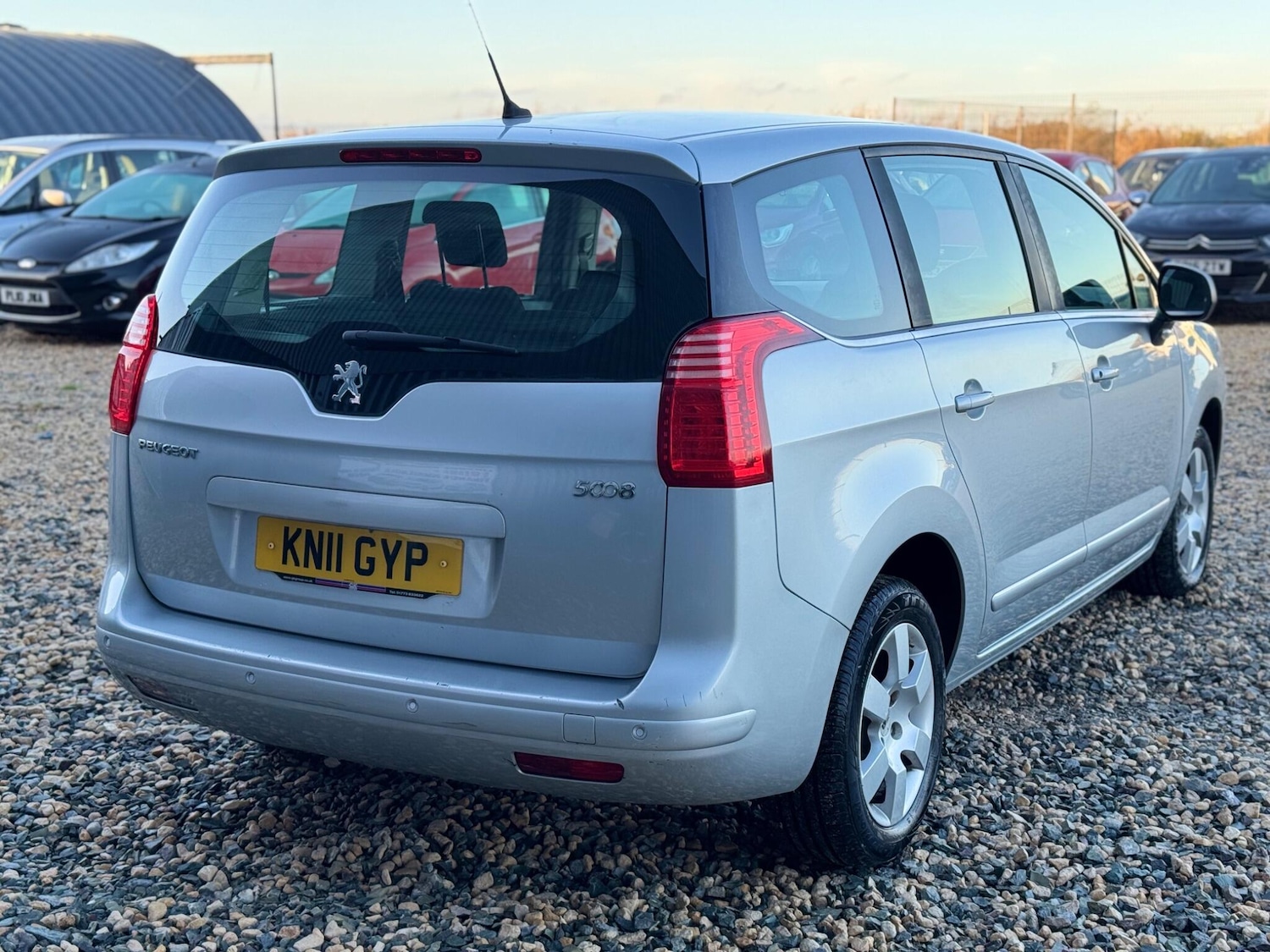 Used Peugeot 5008 2011 for sale - 77230018: Photo 10