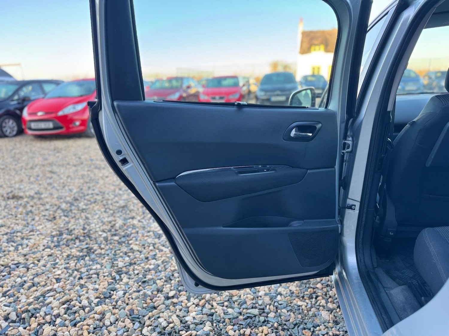 Used Peugeot 5008 2011 for sale - 77230018: Photo 22