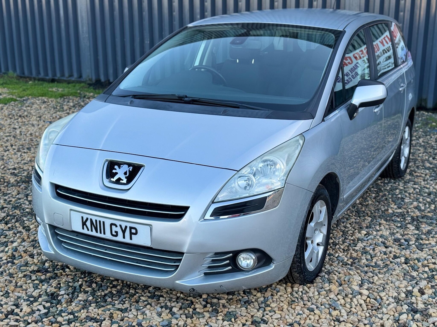 Used Peugeot 5008 2011 for sale - 77230018: Photo 6