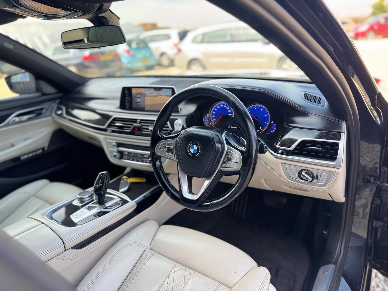 Used BMW 7 Series 2015 for sale - 76607948: Photo 10