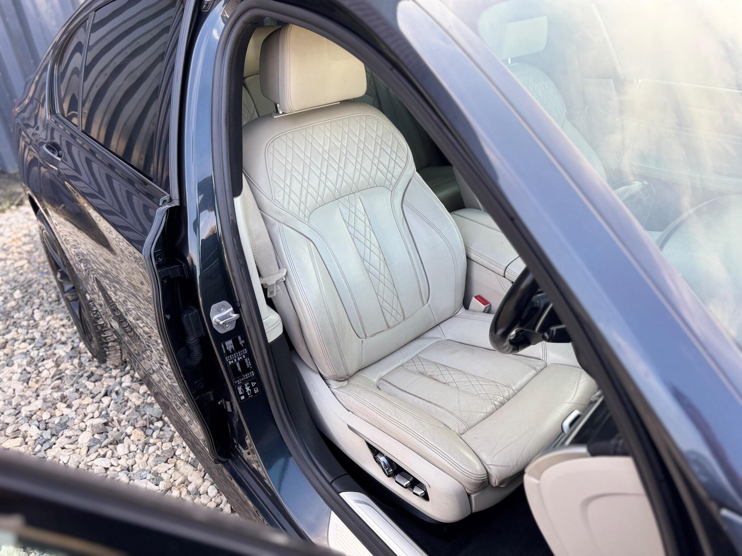 Used BMW 7 Series 2015 for sale - 76607948: Photo 44