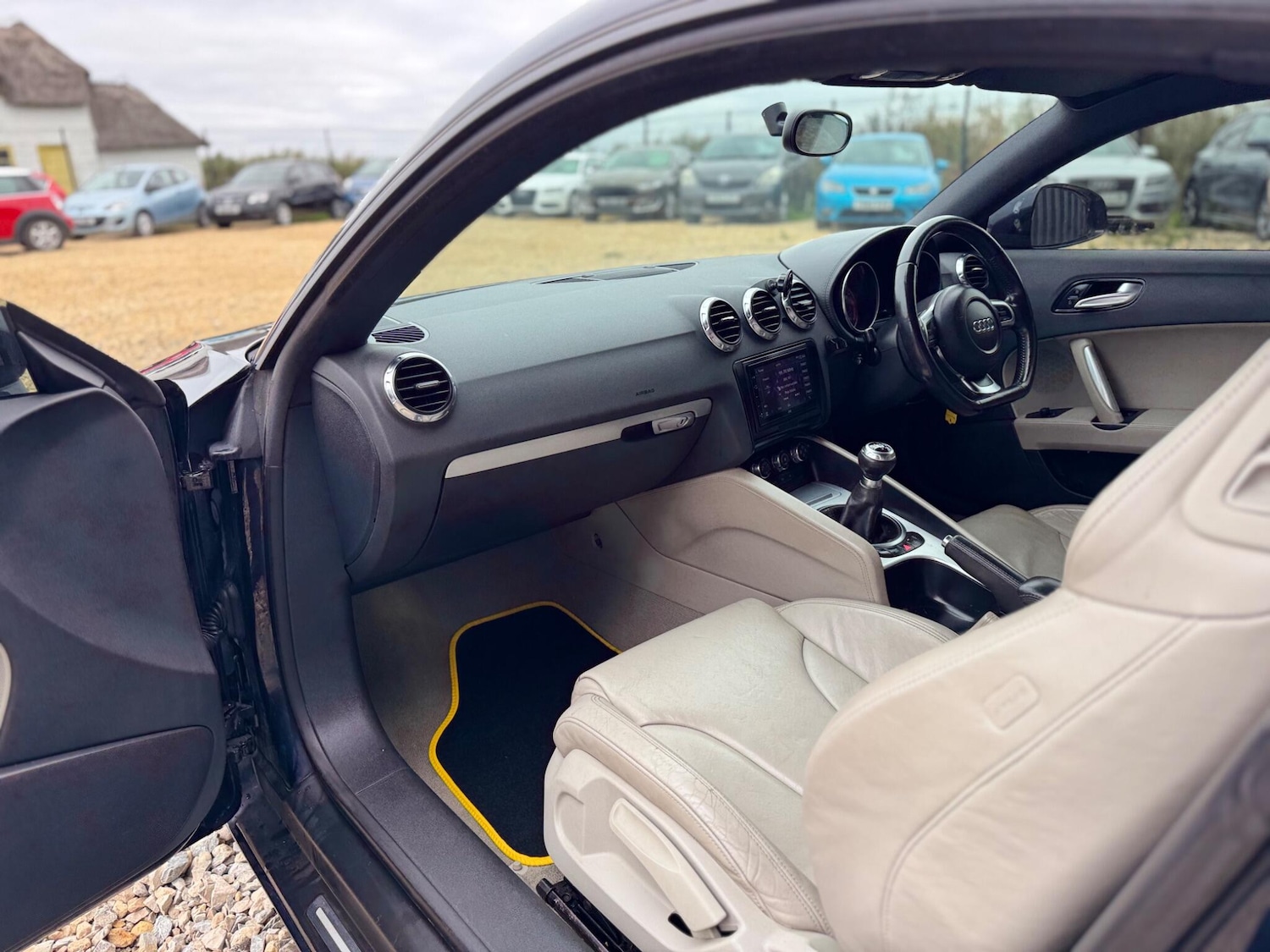 Used Audi TT for sale - 76608493: Photo 10