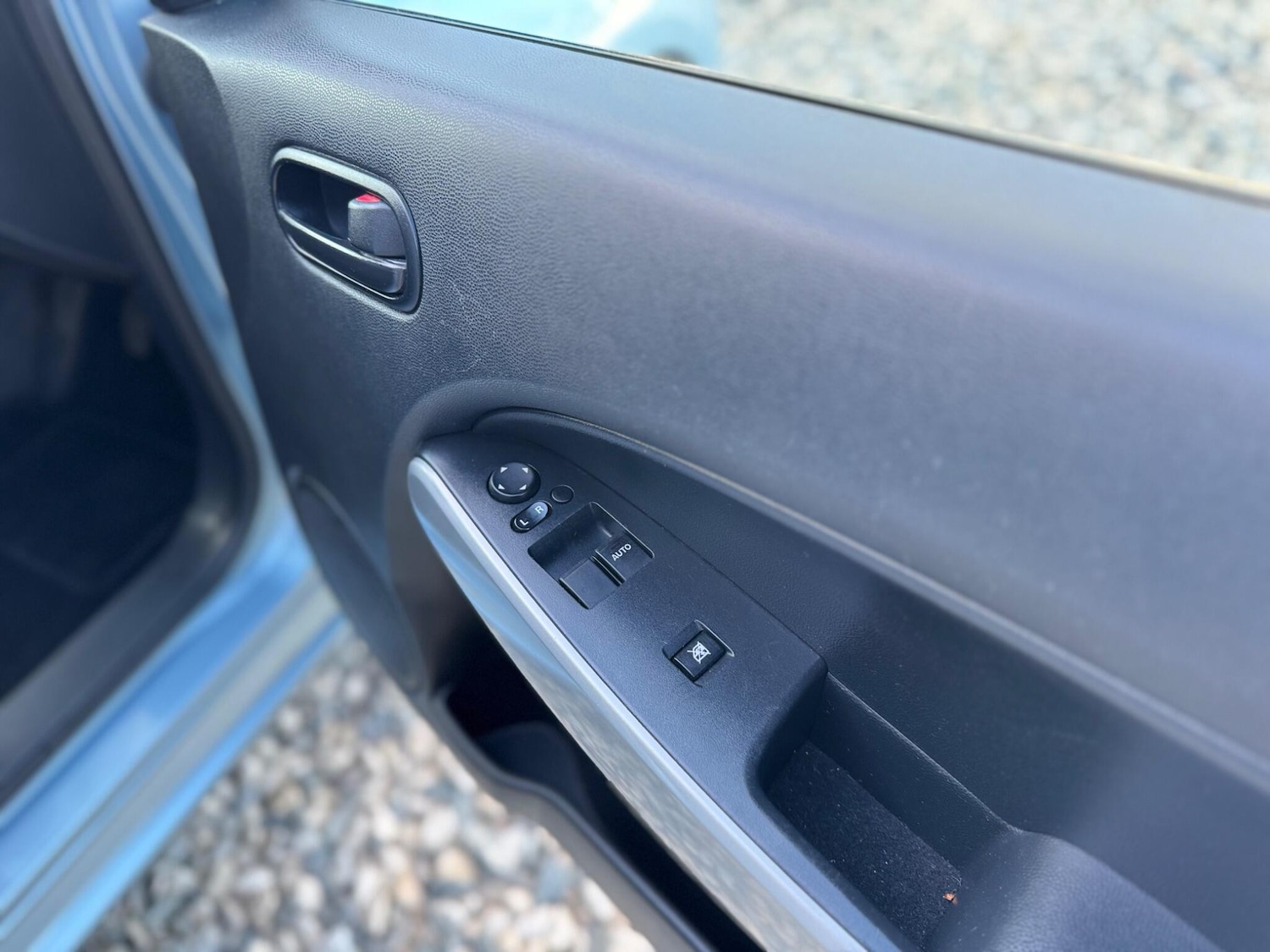 Used Mazda Mazda2 2011 for sale - 76867008: Photo 23