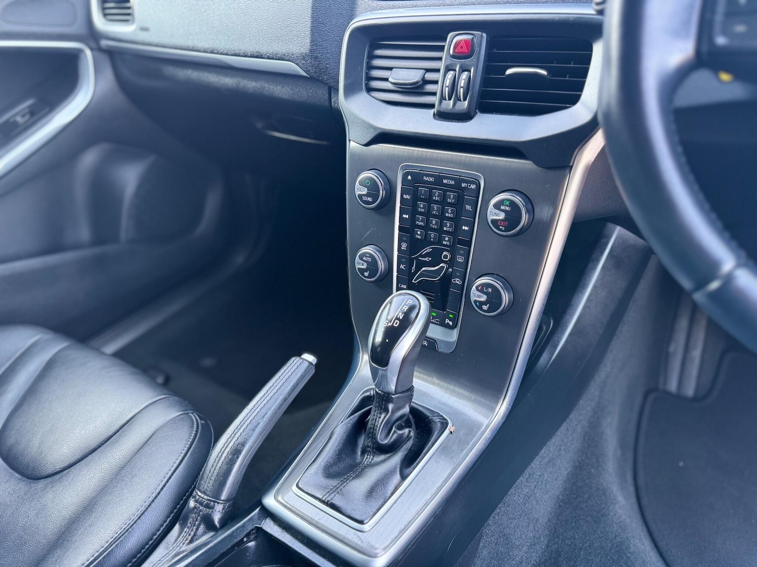 Used Volvo V40 for sale - 78086417: Photo 13