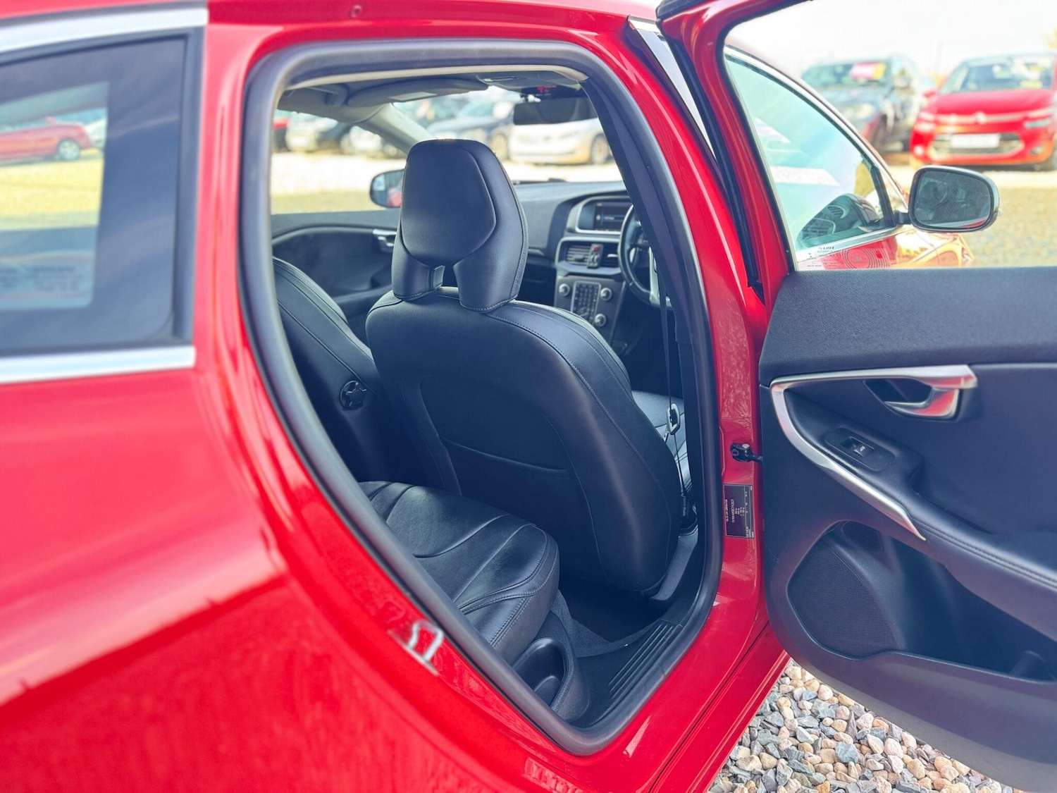 Used Volvo V40 for sale - 78086417: Photo 18