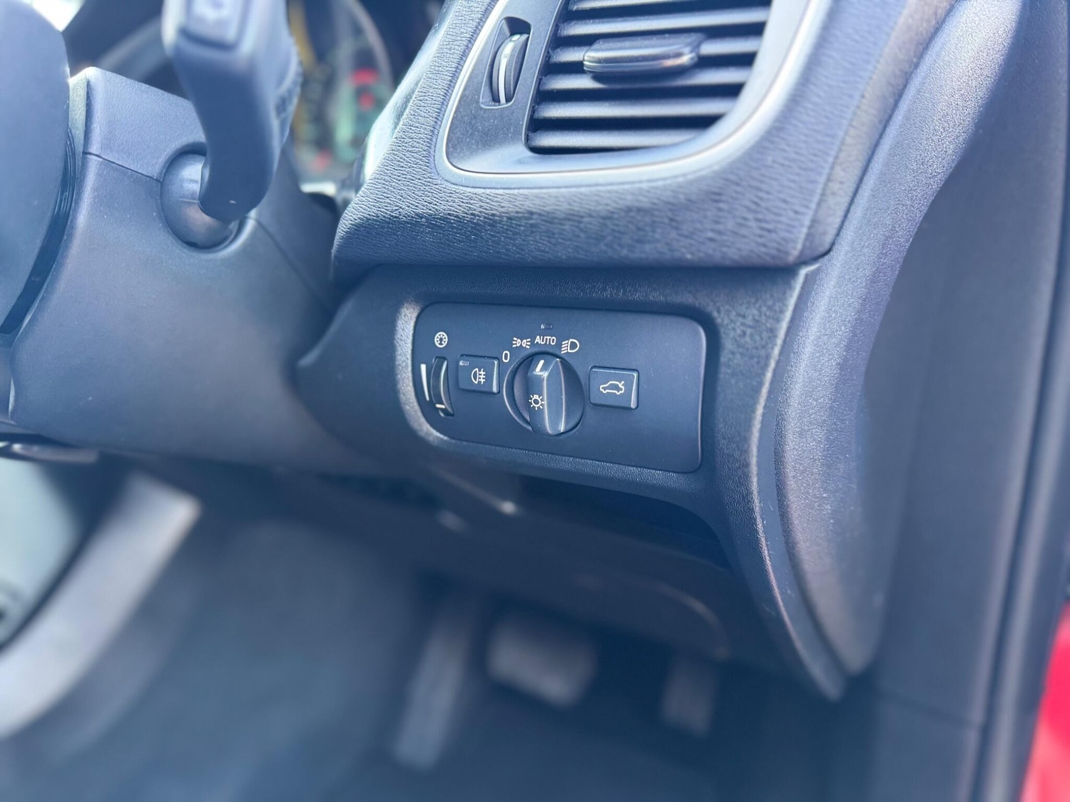 Used Volvo V40 for sale - 78086417: Photo 19