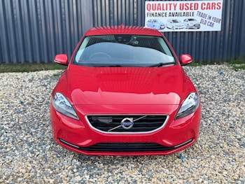 Used Volvo V40 2015 for sale - 78086417: Photo
