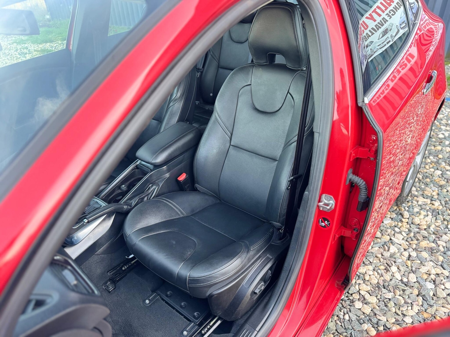 Used Volvo V40 for sale - 78086417: Photo 33