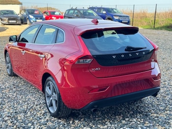 Used Volvo V40 2015 for sale - 78086417: Photo