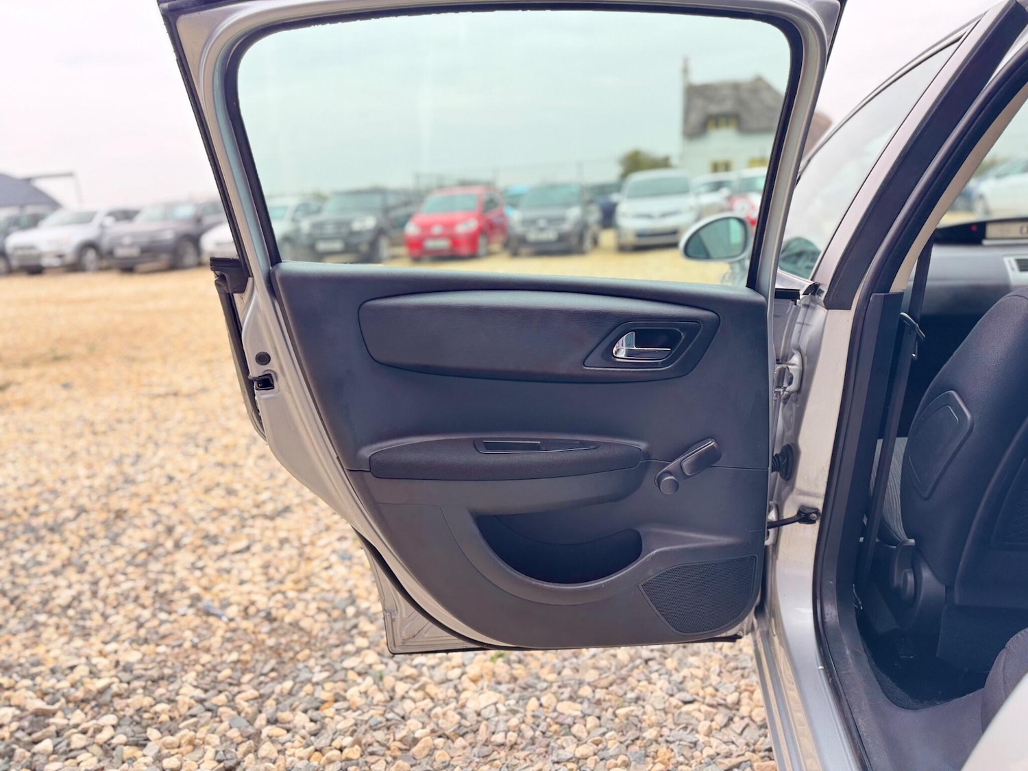 Used Citroen C4 2008 for sale - 76607630: Photo 16