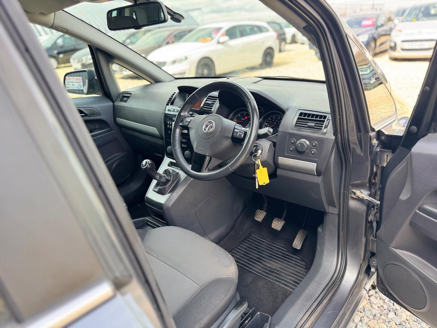 Used Vauxhall Zafira for sale - 78136248: Photo 11