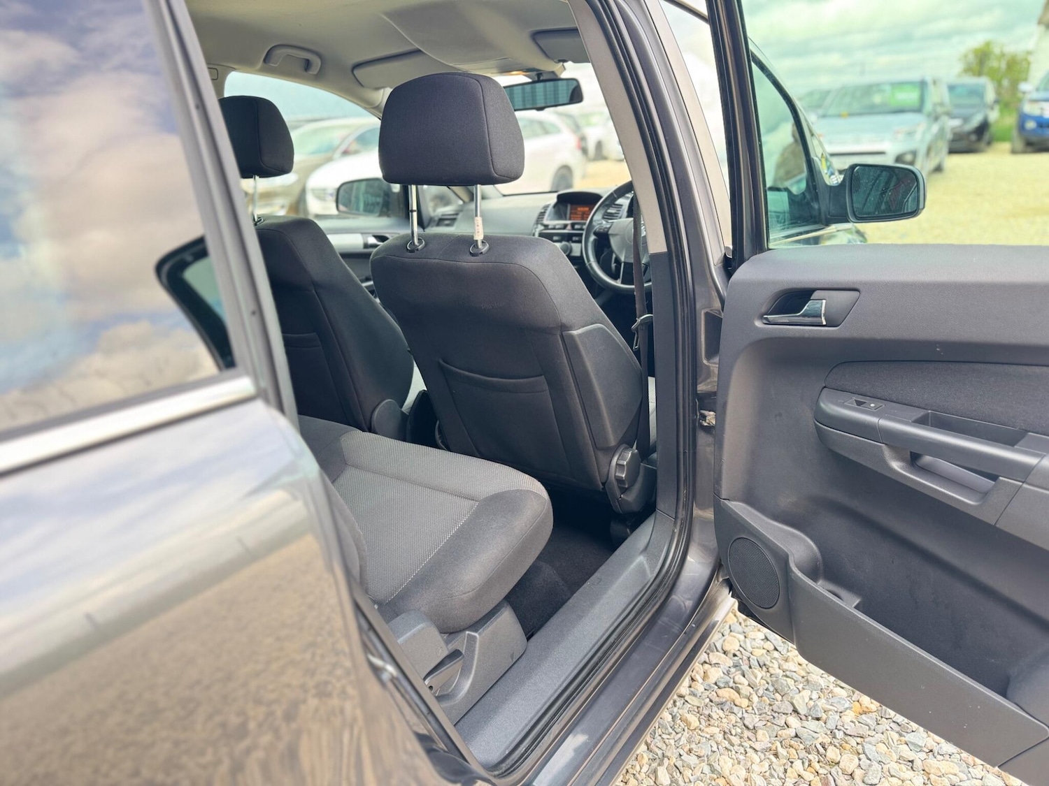 Used Vauxhall Zafira for sale - 78136248: Photo 18