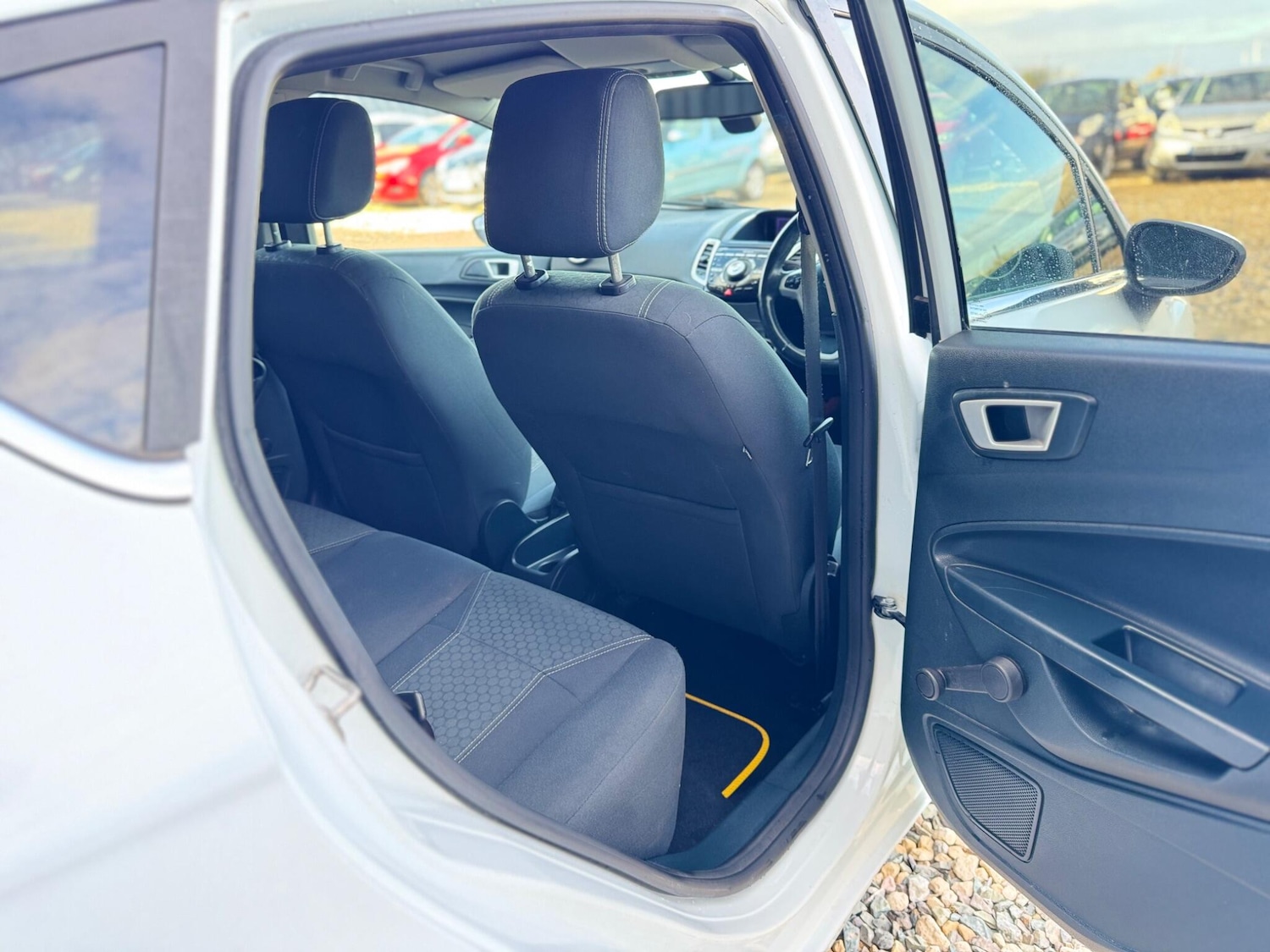 Used Ford Fiesta 2012 for sale - 76867015: Photo 21