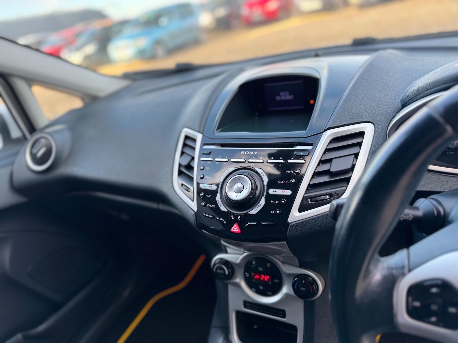 Used Ford Fiesta 2012 for sale - 76867015: Photo 31