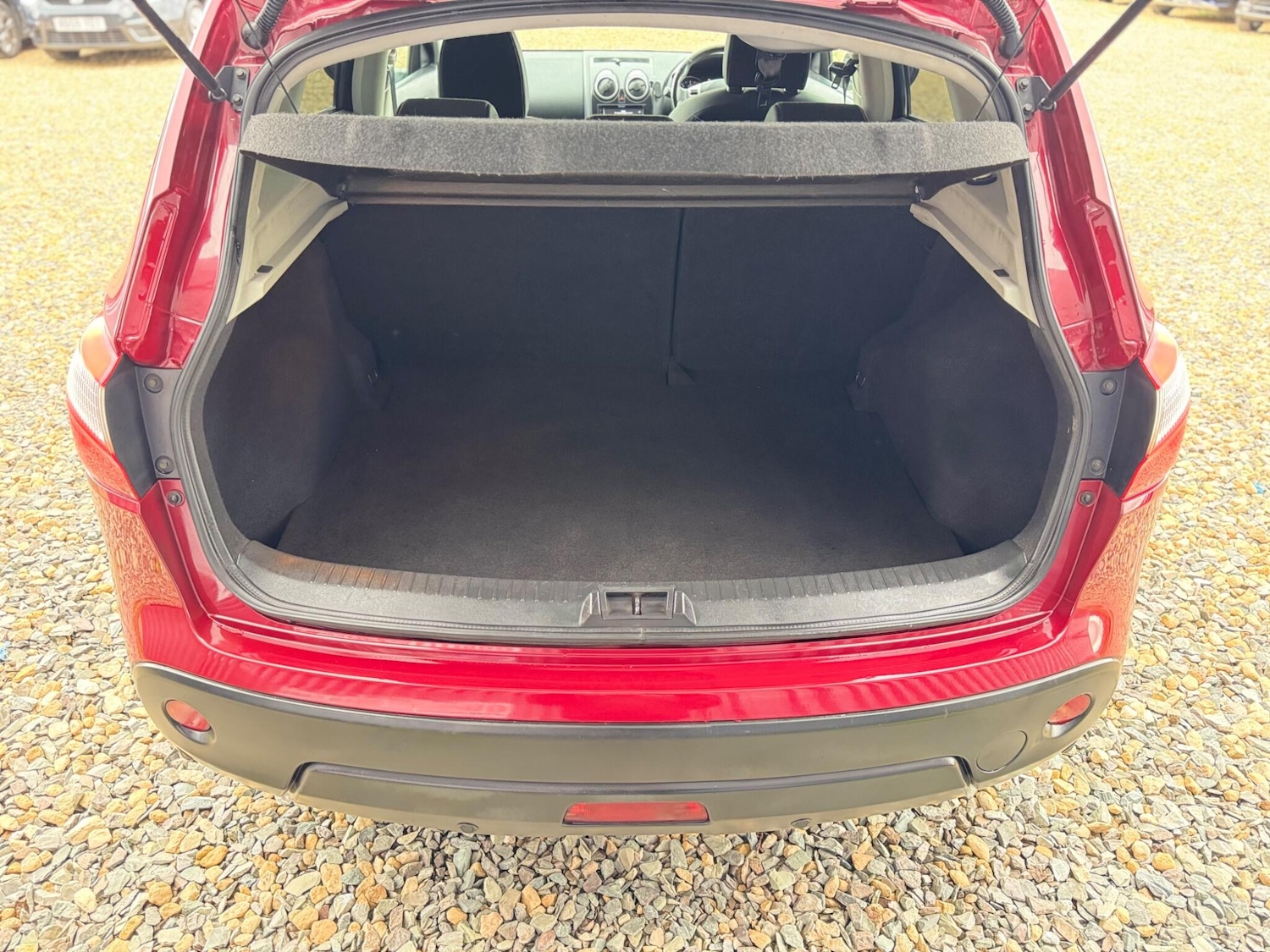 Used Nissan Qashqai 2011 for sale - 76867018: Photo 29