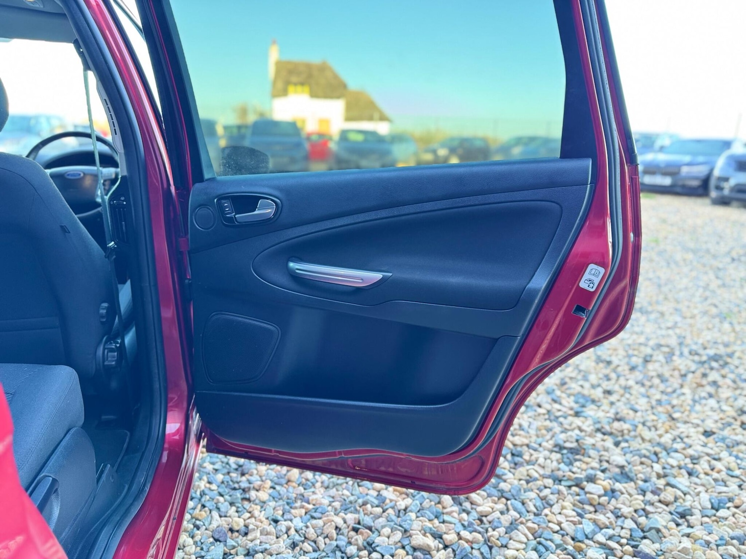 Used Ford S-Max 2012 for sale - 77015683: Photo 21