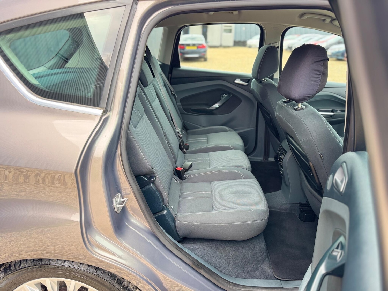 Used Ford C-Max 2011 for sale - 76620192: Photo 17