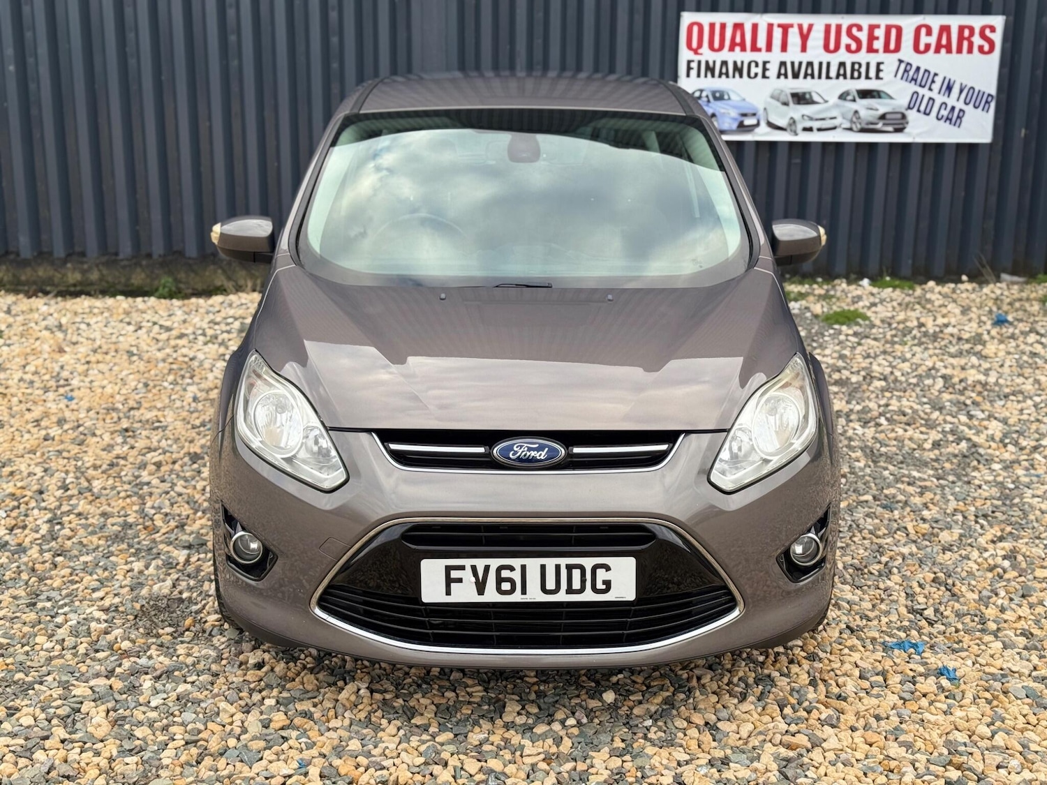 Used Ford C-Max 2011 for sale - 76620192: Photo 2