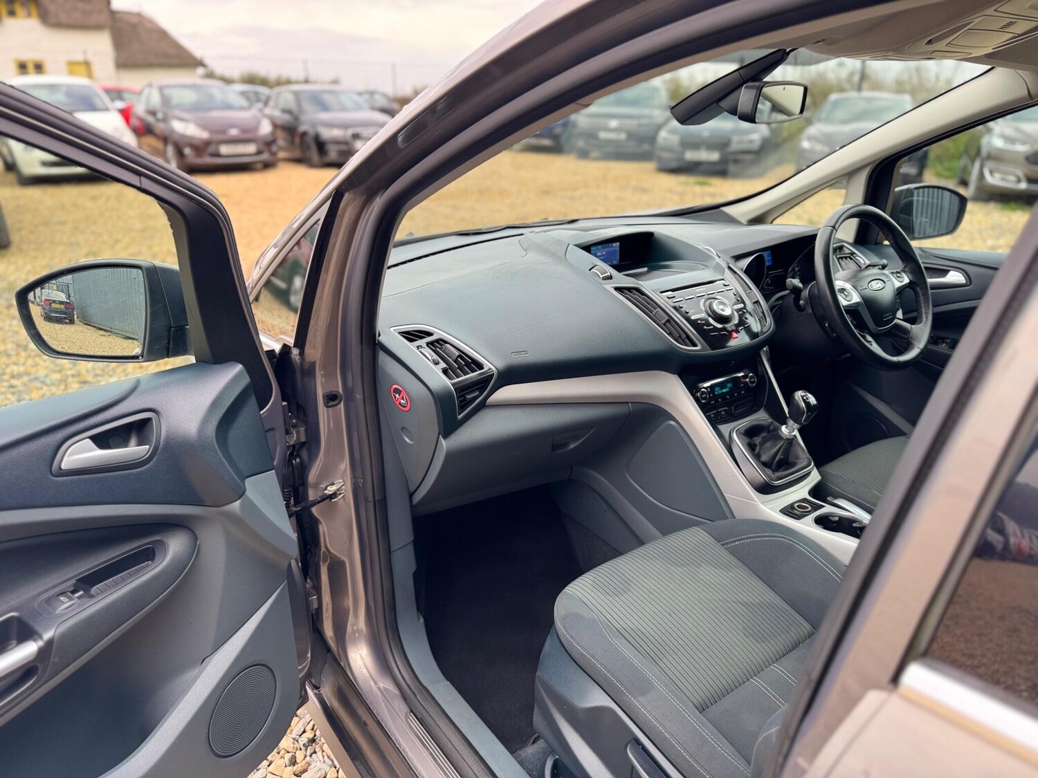 Used Ford C-Max 2011 for sale - 76620192: Photo 32