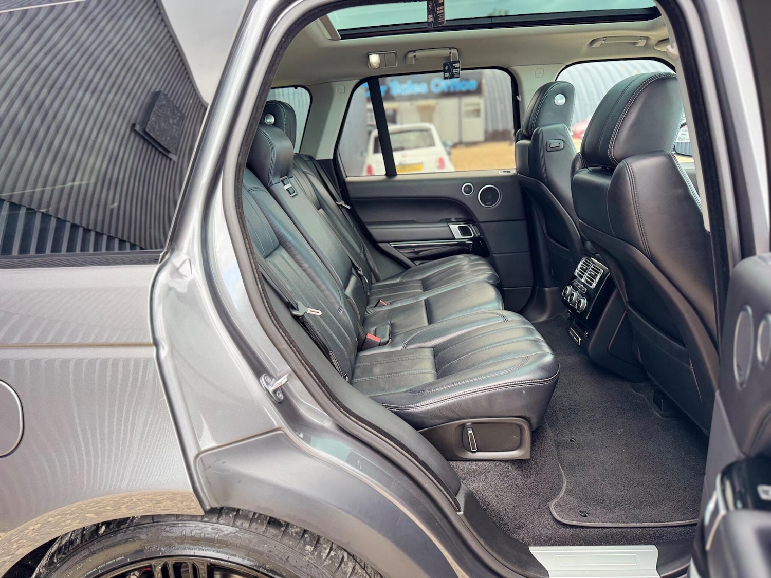 Used Land Rover Range Rover 2016 for sale - 76608407: Photo 27