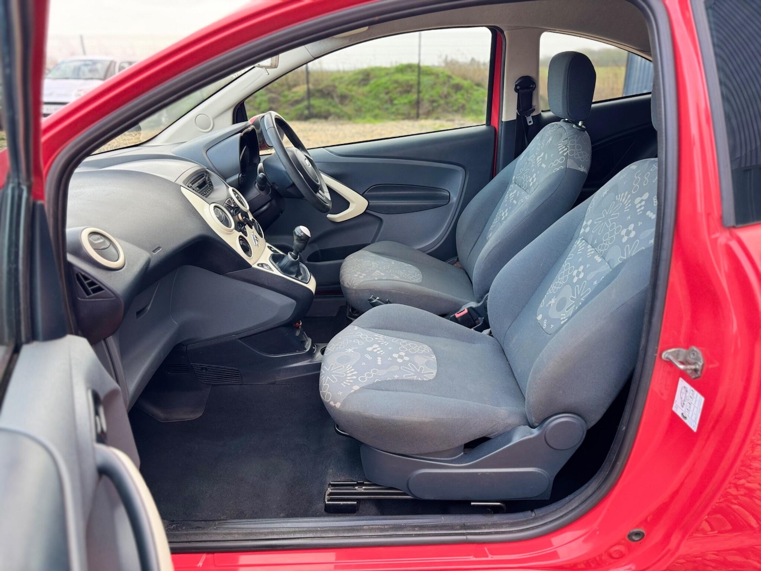 Used Ford Ka 2011 for sale - 77440186: Photo 14