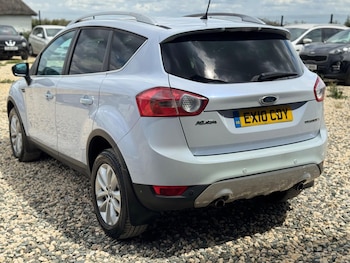 Used Ford Kuga 2010 for sale - 79062525: Photo