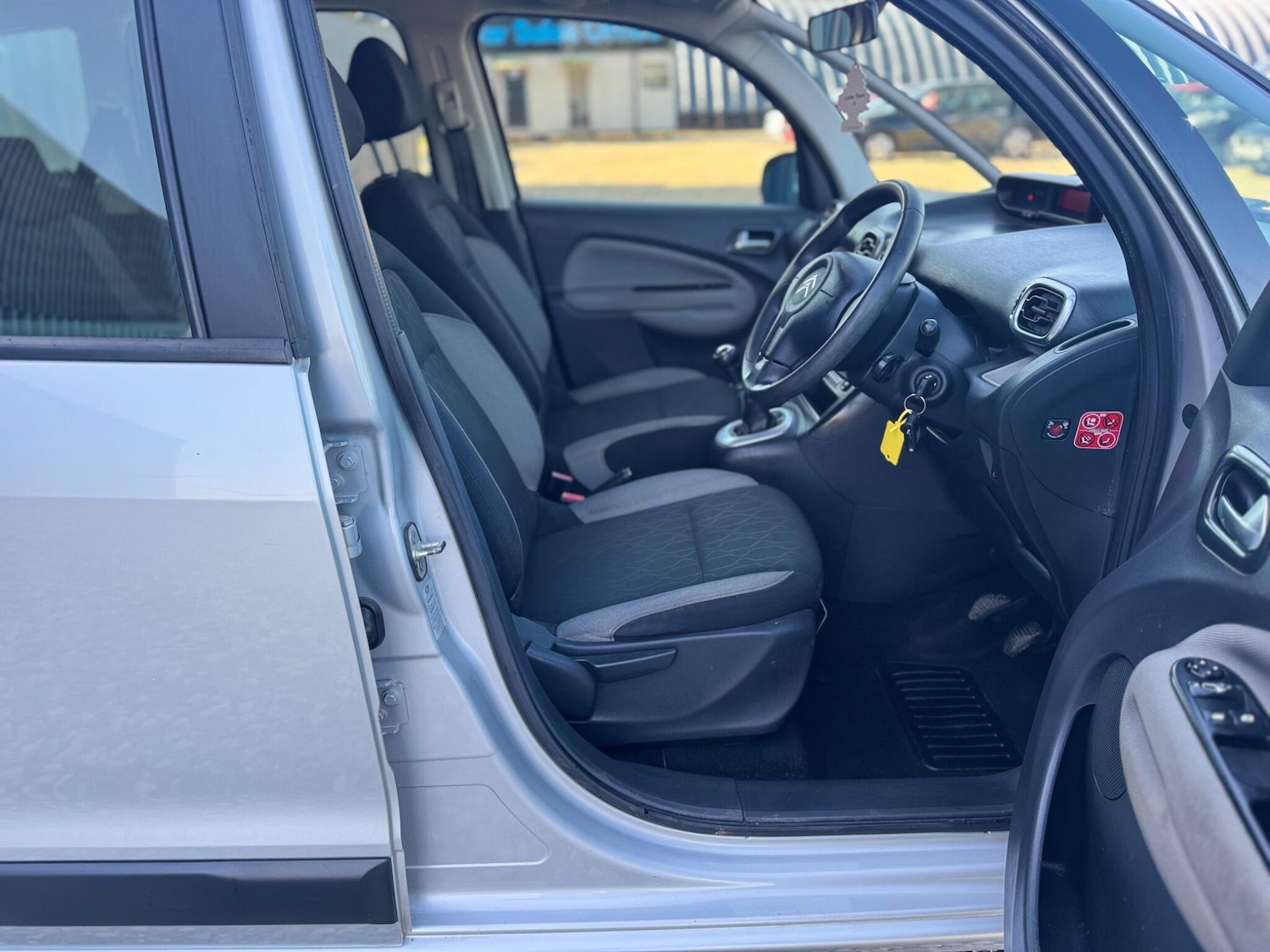 Used Citroen C3 Picasso for sale - 77768965: Photo 14