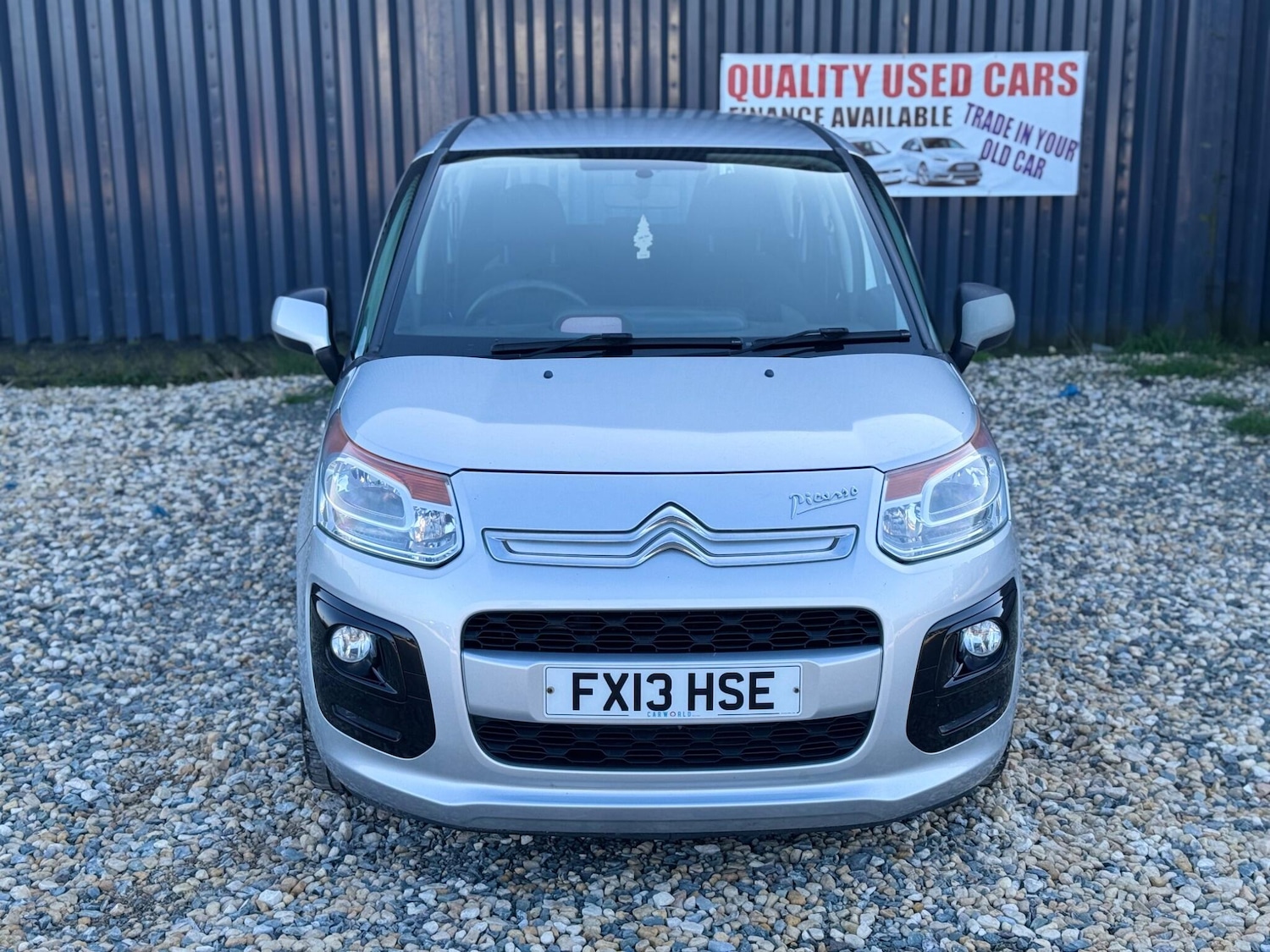 Used Citroen C3 Picasso for sale - 77768965: Photo 2