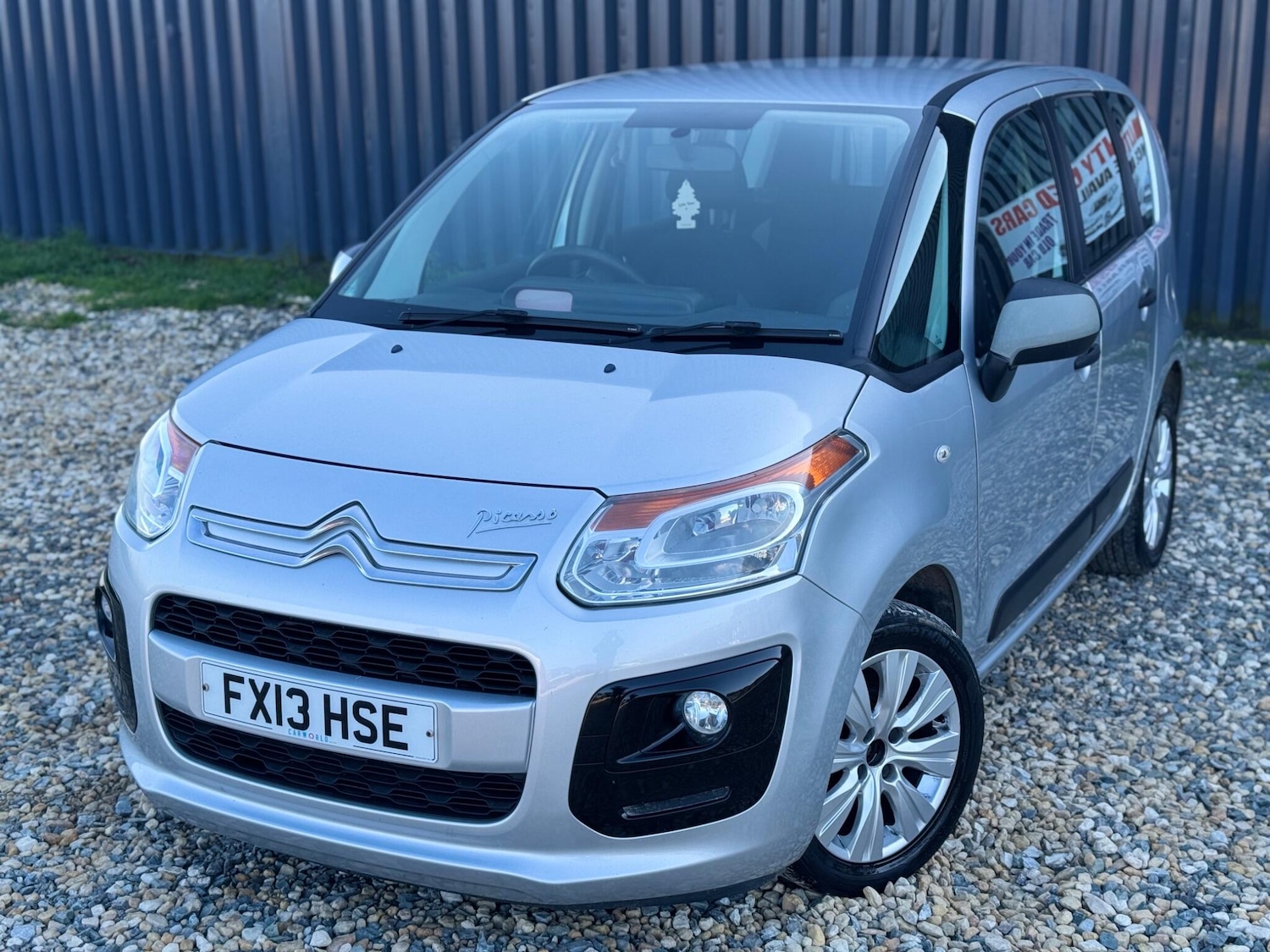 Used Citroen C3 Picasso for sale - 77768965: Photo 3