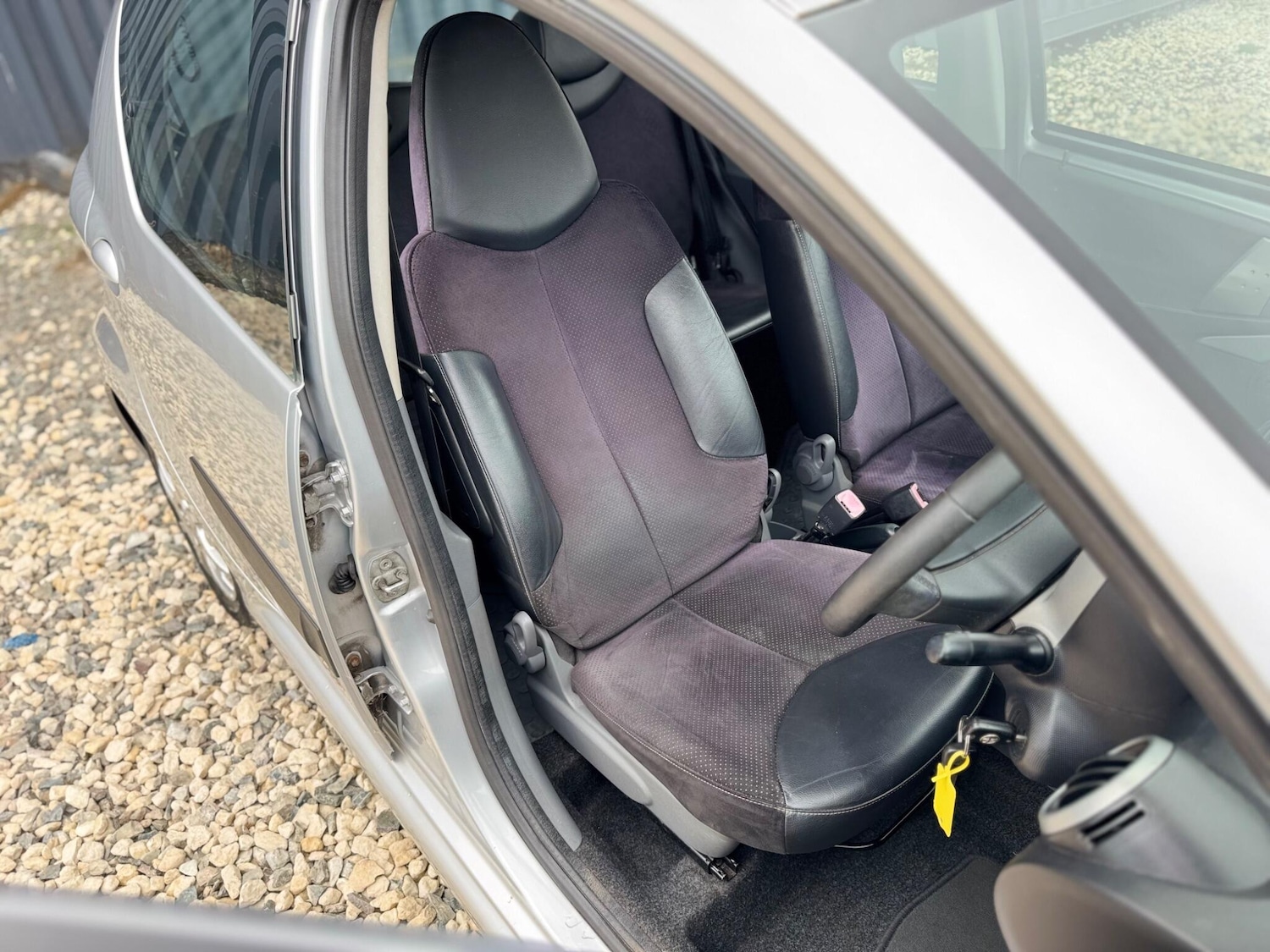 Used Toyota AYGO 2009 for sale - 76607450: Photo 26