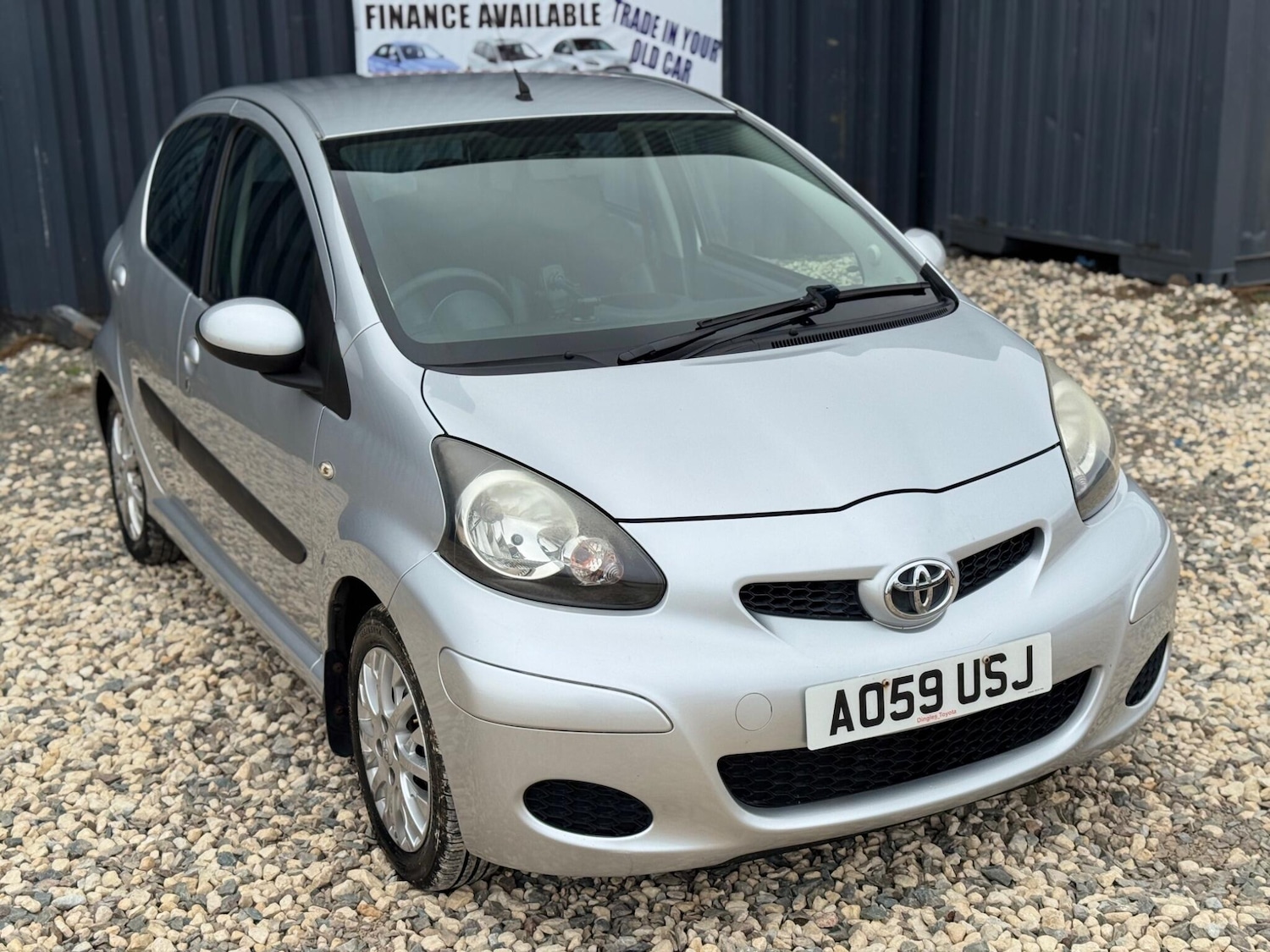 Used Toyota AYGO 2009 for sale - 76607450: Photo 3