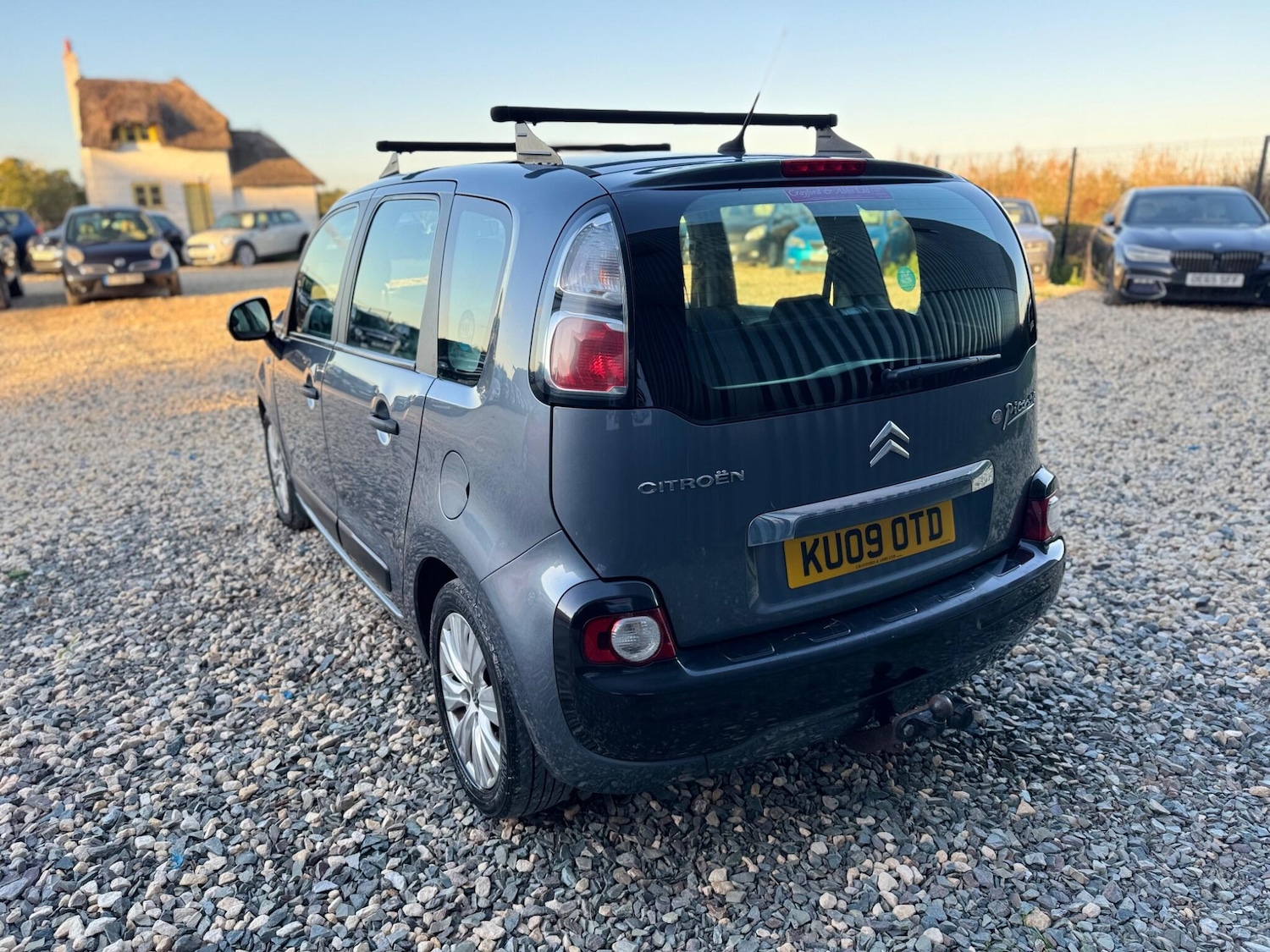 Used Citroen C3 Picasso 2009 for sale - 76607456: Photo 4