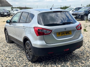 Used Suzuki SX4 S-Cross 2014 for sale - 78922901: Photo