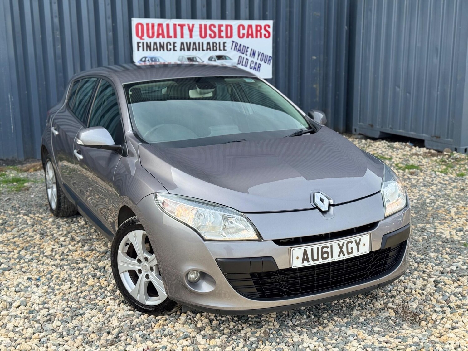 Used Renault Megane 2011 for sale - 76607482: Photo 1