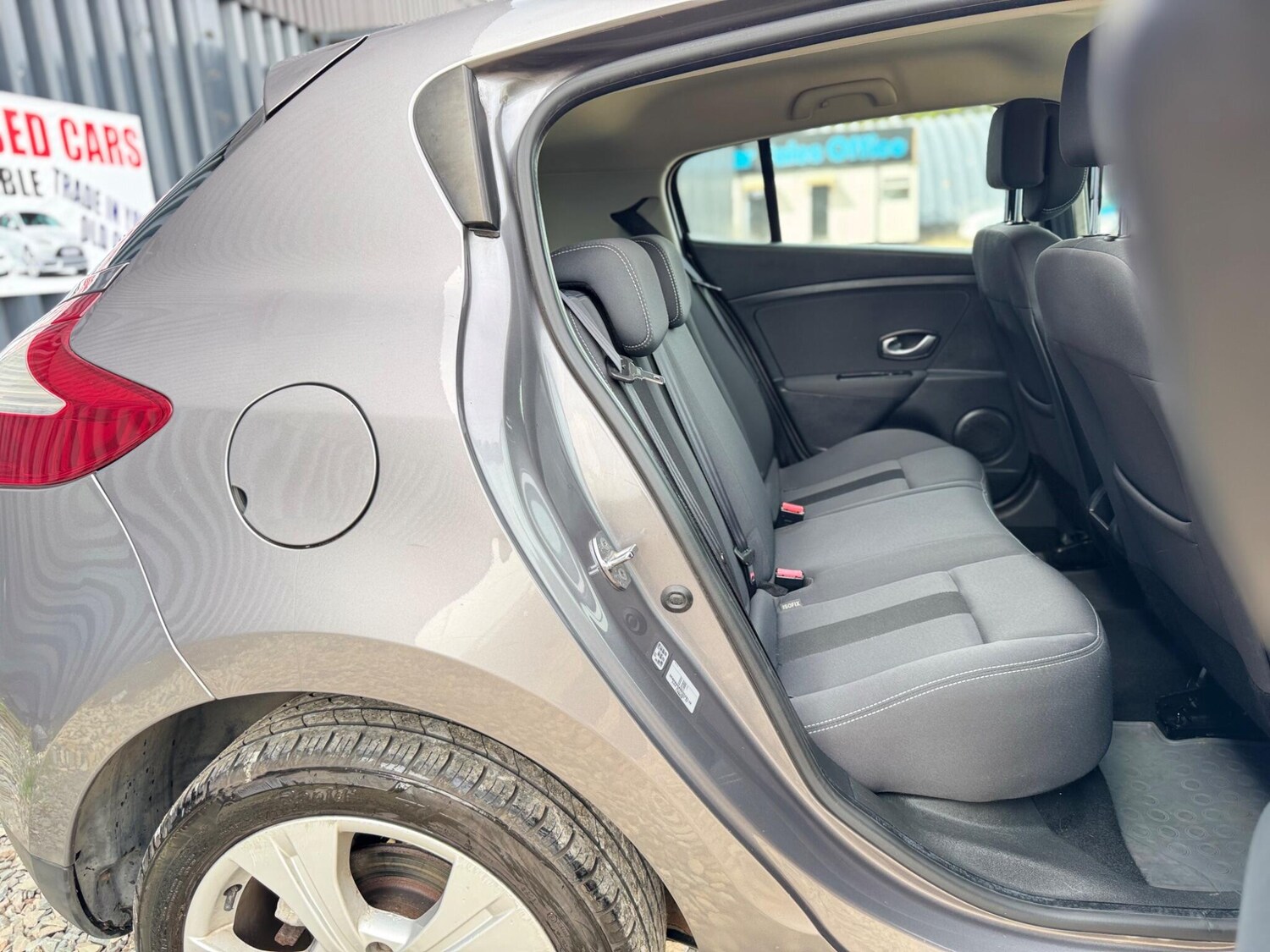 Used Renault Megane 2011 for sale - 76607482: Photo 23