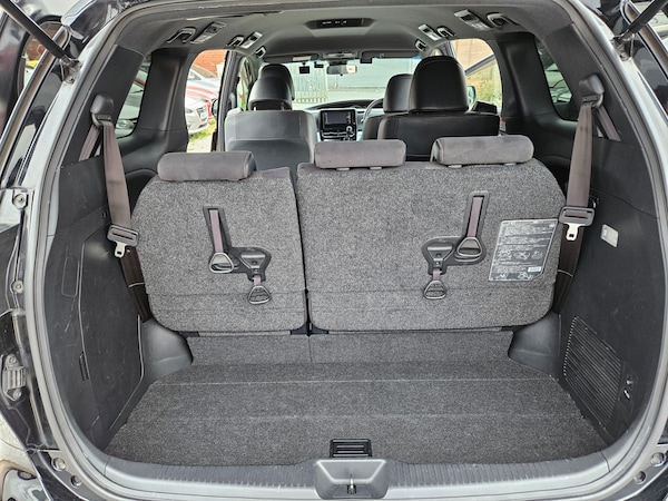 Used Toyota Estima 2018 for sale - 75151815: Photo 14