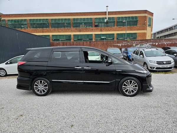 Used Toyota Estima 2018 for sale - 75151815: Photo 18
