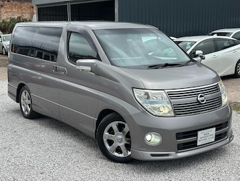 2009 - (59) E51 HIGHWAY STAR URBAN SELECTION 2/4WD 3.5 8 SEATER LEATHER 360 CAMERA 5-Door