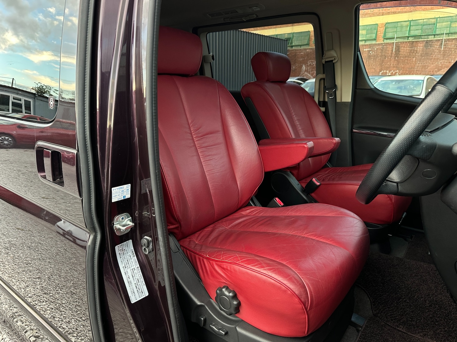 Used Nissan Elgrand 2008 for sale - 76547460: Photo 12