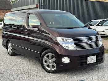Used Nissan Elgrand 2008 for sale - 76547460: Photo