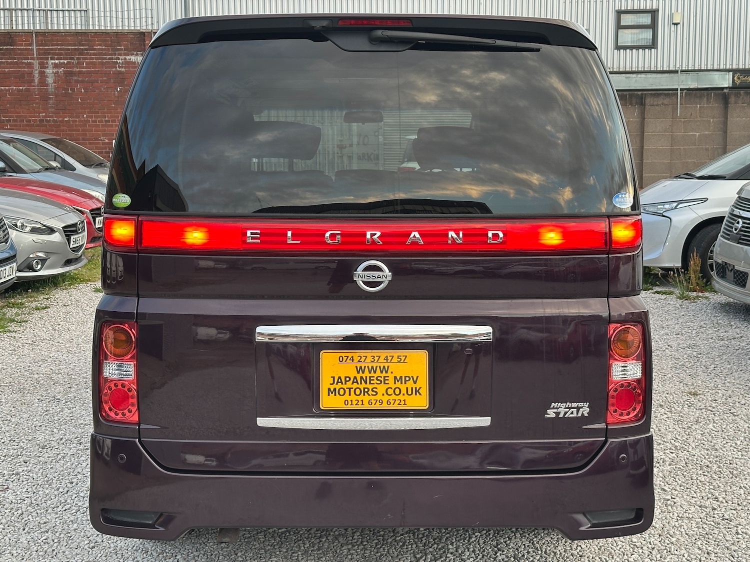 Used Nissan Elgrand 2008 for sale - 76547460: Photo 8